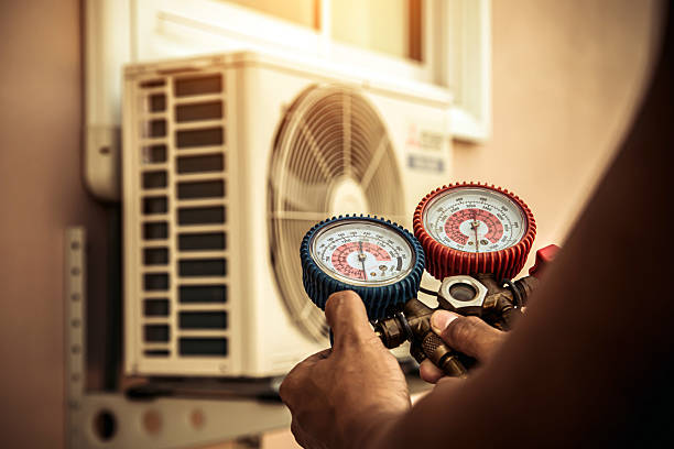 Professional Ac Installation technician working in Wilson, WY